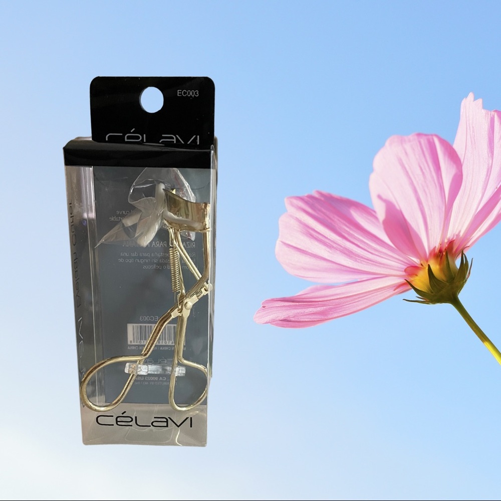 Eyelash Curler - Gold tone
